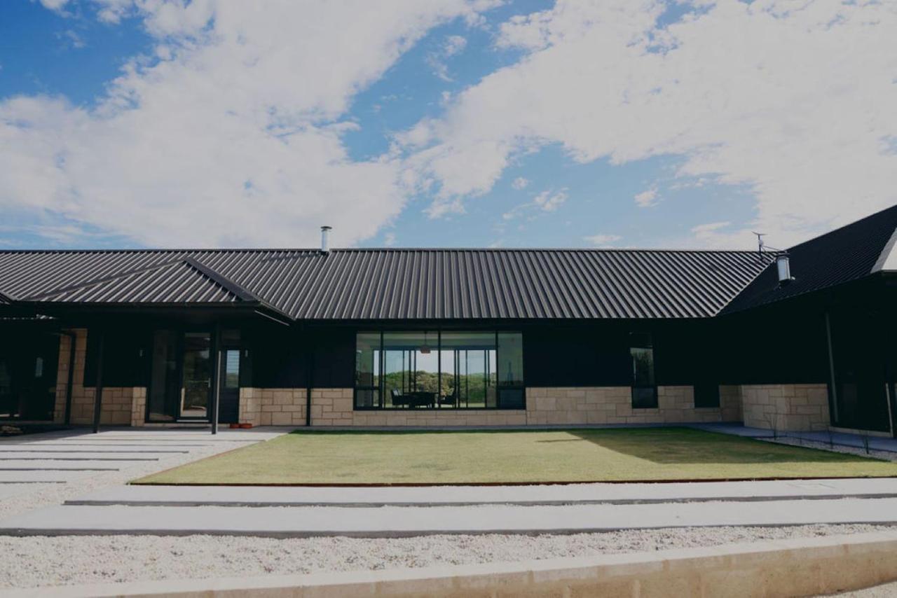 Stony Rise Lodge Роб Экстерьер фото